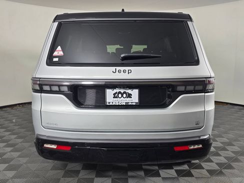 New 2026 Jeep Grand Wagoneer 4WD image 5