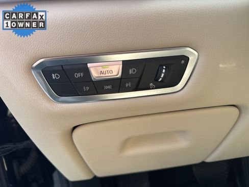 Used 2019 BMW X5 xDrive40i w/ Premium Package 2 AWD/4WD image 17