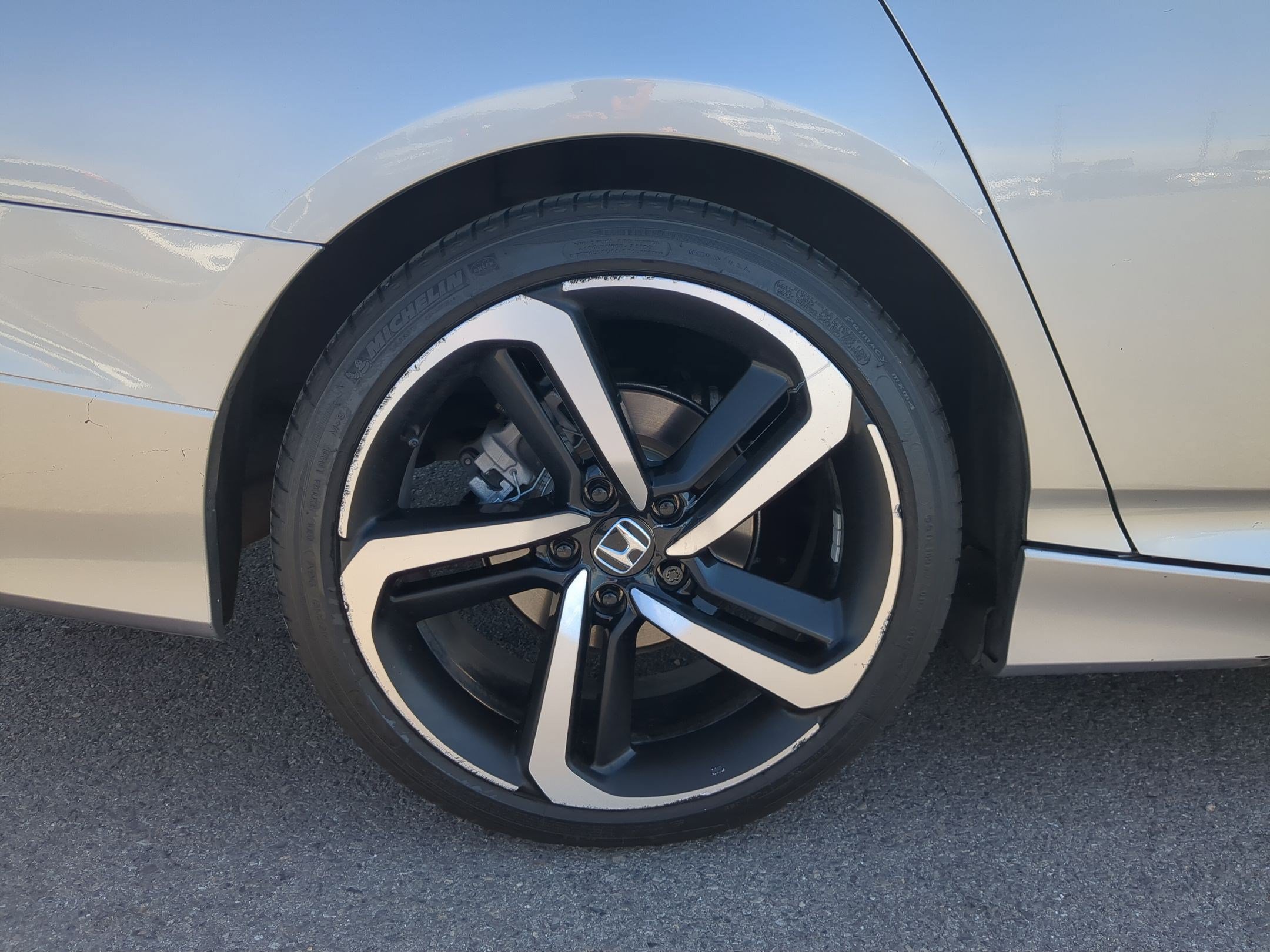 Used 2022 Honda Accord Sport image 12