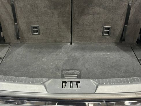 Used 2023 Ford Explorer ST-Line w/ Class IV Trailer Tow Package AWD/4WD image 34