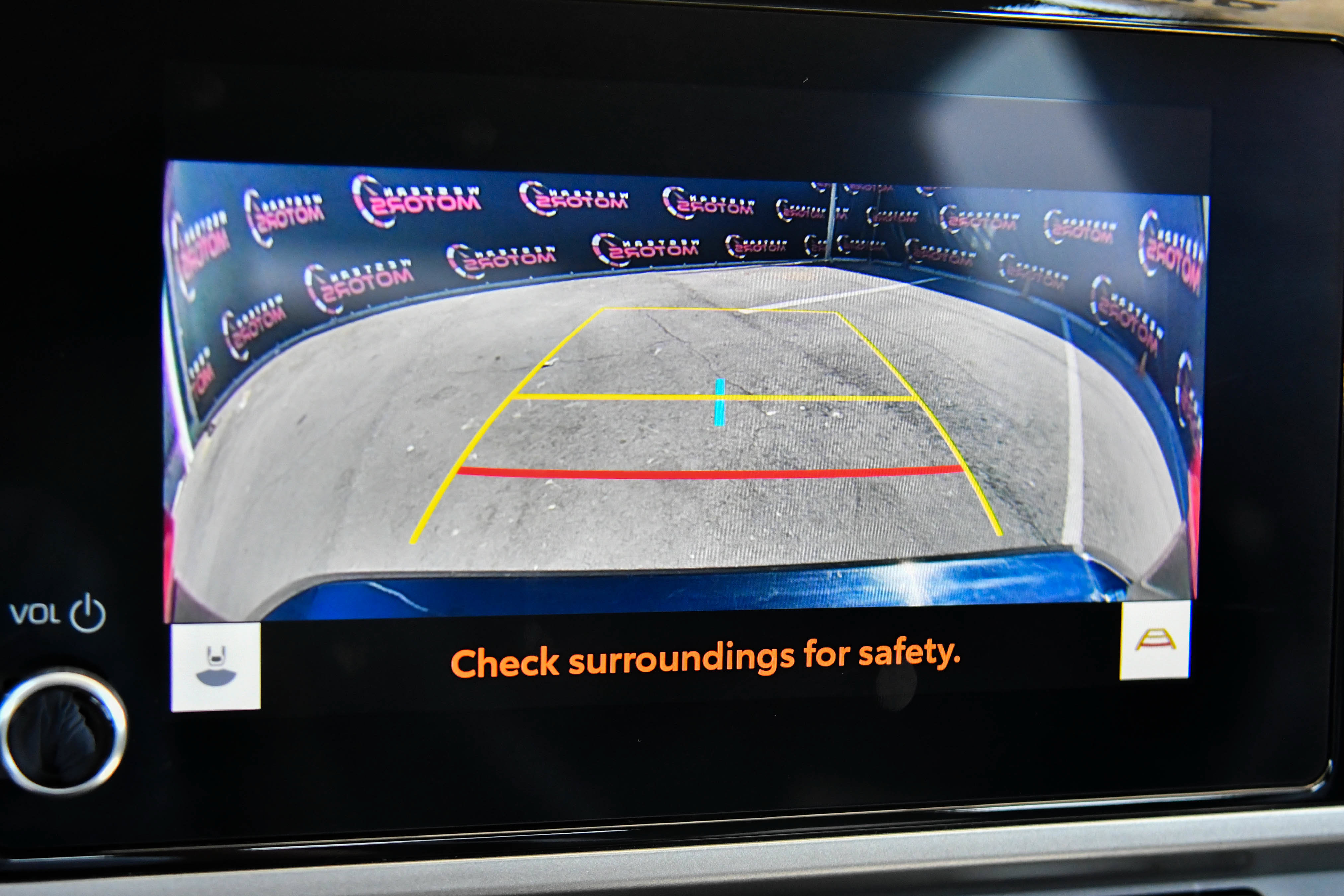 Used 2025 Toyota Camry SE FWD image 21