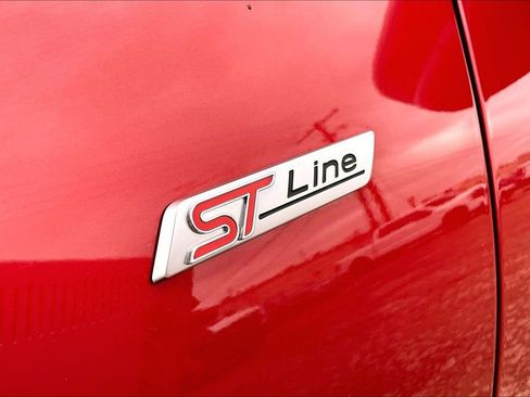 Certified 2023 Ford Escape ST-Line w/ Tech Pack #1 image 8