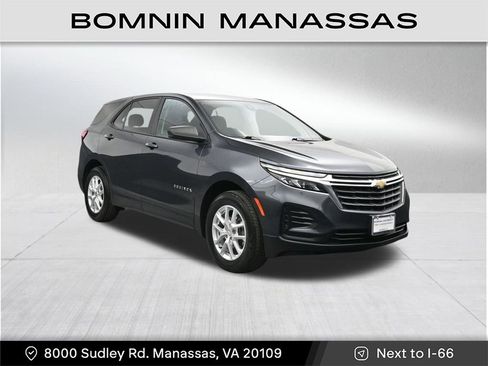 Used 2022 Chevrolet Equinox LS w/ LS Convenience Package image 7