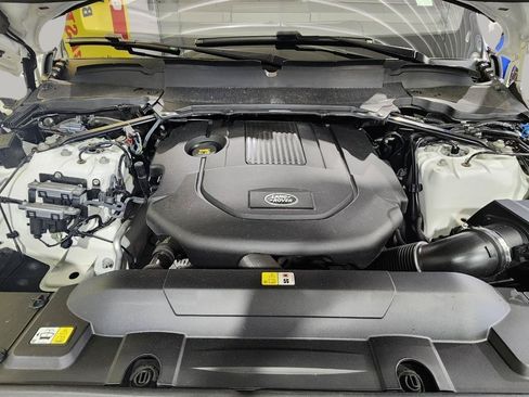 Used 2017 Land Rover Range Rover AWD/4WD image 33