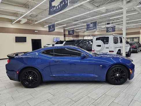 Used 2019 Chevrolet Camaro LS image 5