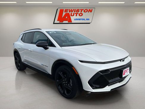 Certified 2024 Chevrolet Equinox EV RS AWD/4WD image 14