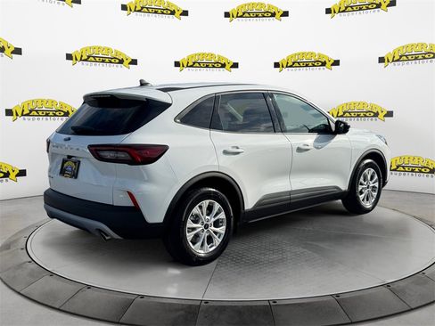 New 2026 Ford Escape Active image 5