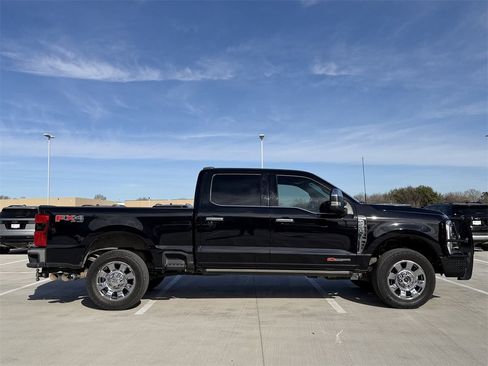 Used 2024 Ford F250 King Ranch w/ Chrome Package image 3