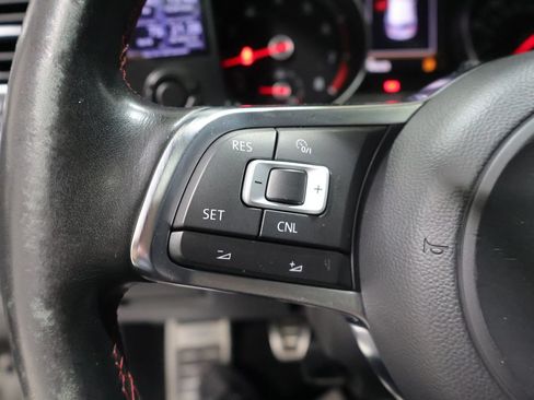 Used 2015 Volkswagen GTI Autobahn FWD image 34