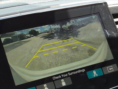 Used 2021 Honda Pilot Elite image 11