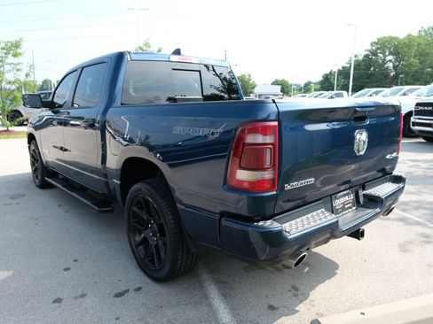 Used 2023 RAM 1500 Laramie AWD/4WD image 9