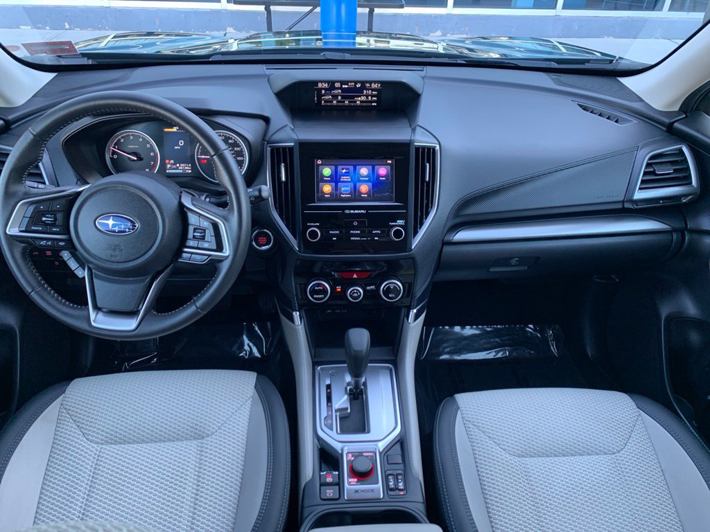Used 2024 Subaru Forester Premium AWD/4WD image 9
