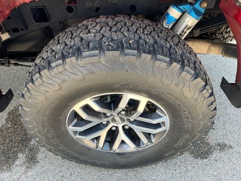 Used 2018 Ford F150 Raptor w/ Equipment Group 802A Luxury AWD/4WD image 20