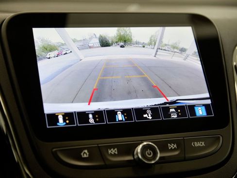 Used 2023 Chevrolet Equinox RS w/ RS Leather Package AWD/4WD image 20