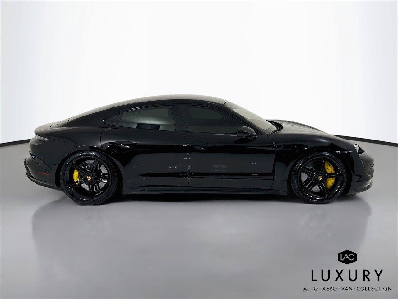 Used 2021 Porsche Taycan Turbo S w/ Premium Package AWD/4WD image 4