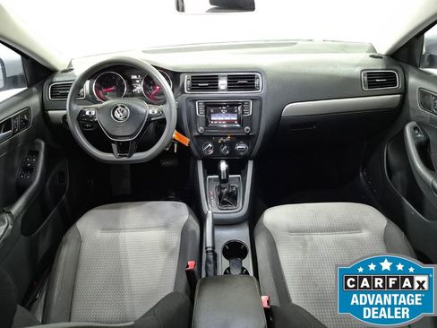 Used 2017 Volkswagen Jetta S image 22
