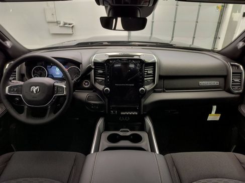 New 2026 RAM 3500 Big Horn AWD/4WD image 13