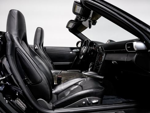 Used 2011 Porsche 911 Turbo S AWD/4WD image 30