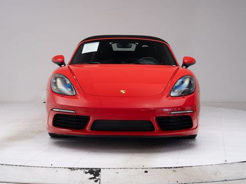 Certified 2025 Porsche 718 Boxster S RWD image 29