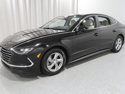 Certified 2023 Hyundai Sonata SE image 3