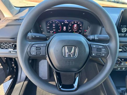 New 2025 Honda Accord SE image 12