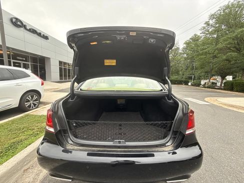 Used 2014 Lexus LS 460 w/ Comfort Package RWD image 9