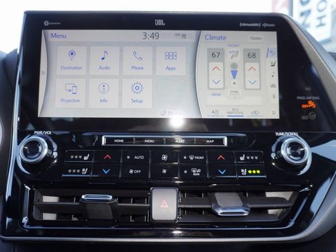 Certified 2022 Toyota Highlander Limited image 15