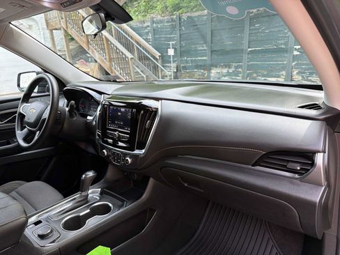Certified 2020 Chevrolet Traverse LS AWD/4WD image 26