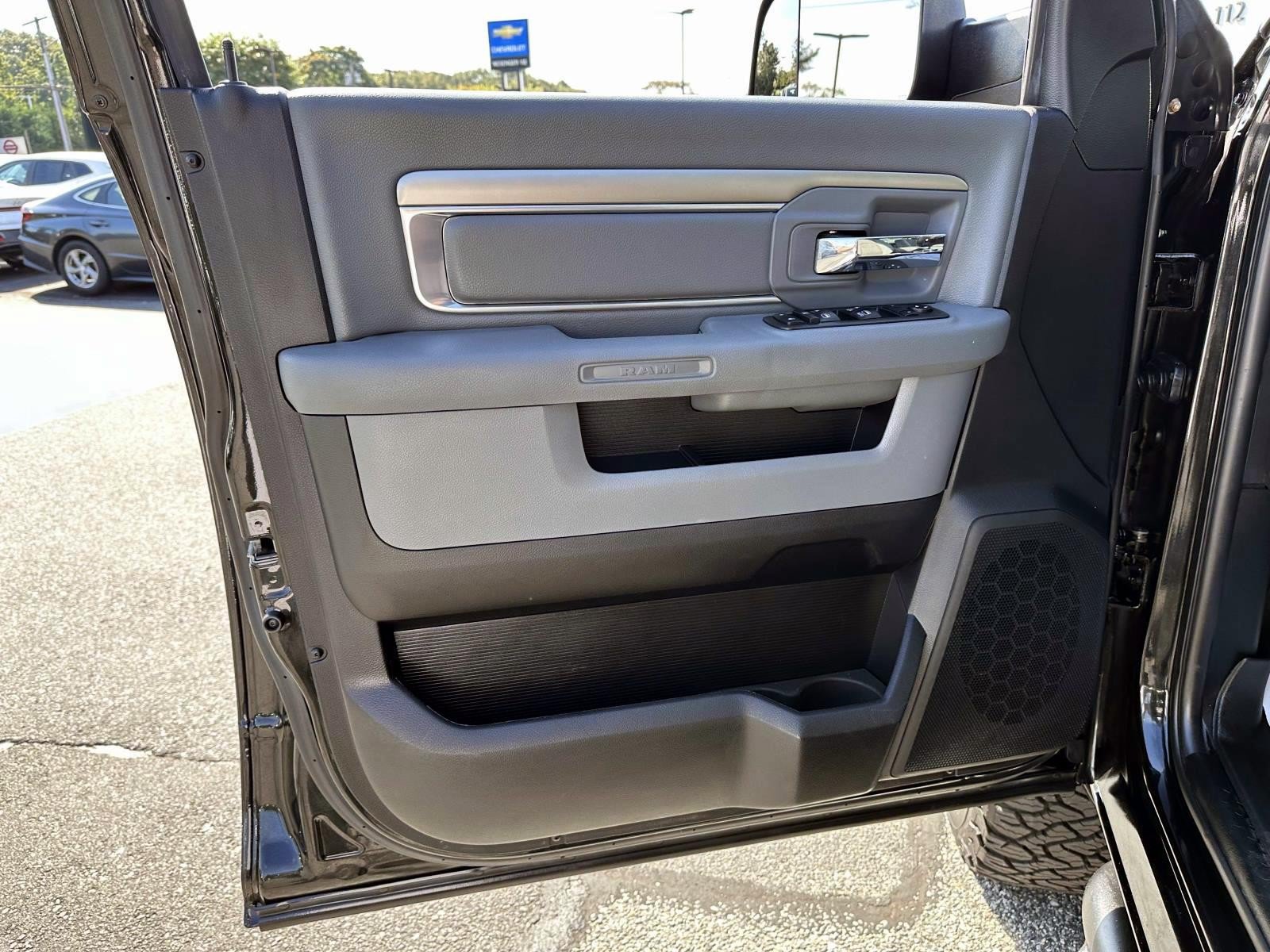Used 2018 RAM 2500 Big Horn AWD/4WD image 7