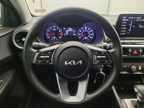 Used 2023 Kia Forte LXS FWD image 22