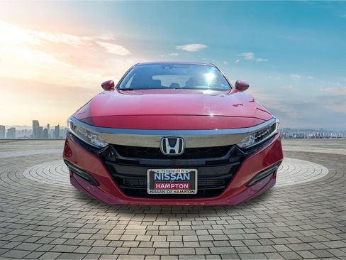 Used 2019 Honda Accord Sport image 10