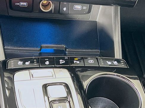 Used 2022 Hyundai Tucson Limited image 21