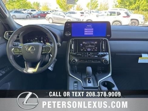 New 2026 Lexus LX 700h Luxury AWD/4WD image 17