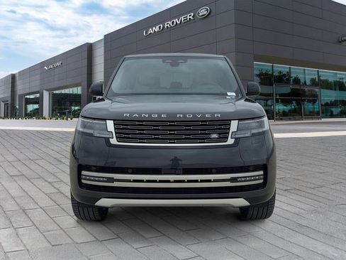 New 2026 Land Rover Range Rover Long Wheelbase SE AWD/4WD image 8