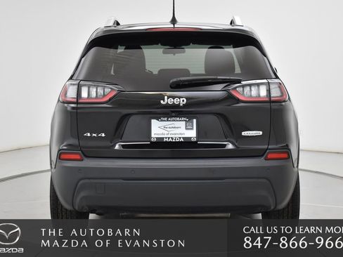 Used 2019 Jeep Cherokee Latitude Plus w/ Cold Weather Group image 17