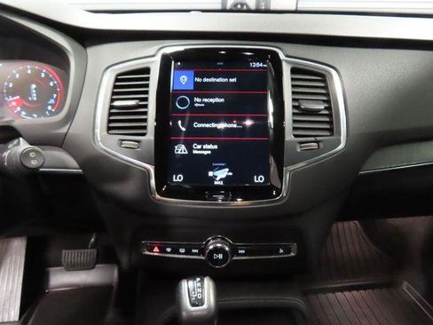 Used 2020 Volvo XC90 T5 Momentum FWD image 50