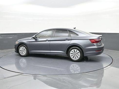 Used 2020 Volkswagen Jetta R-Line FWD image 5
