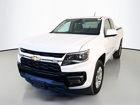 Used 2022 Chevrolet Colorado LT w/ Fleet Safety Package image 4