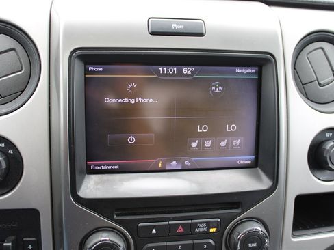 Used 2013 Ford F150 Raptor w/ Luxury Equipment Group image 28