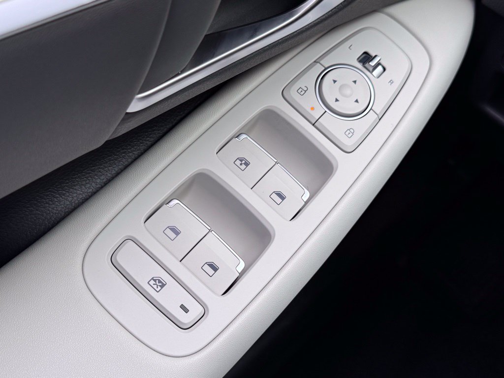 New 2026 Hyundai Sonata Blue FWD image 21