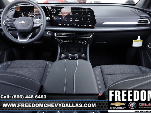 New 2026 Chevrolet Traverse LT w/ Driver Confidence Package image 10