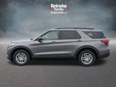 New 2026 Ford Explorer Active AWD/4WD image 9