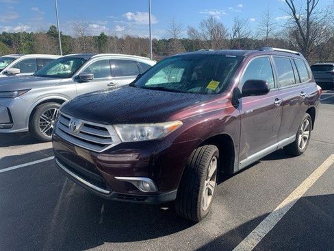 Used 2013 Toyota Highlander Limited image 1
