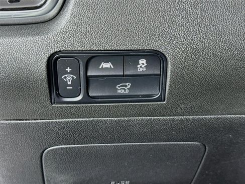Used 2023 Kia Sorento SX AWD/4WD image 10