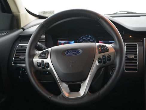 Used 2017 Ford Flex SEL w/ Equipment Group 202A AWD/4WD image 17