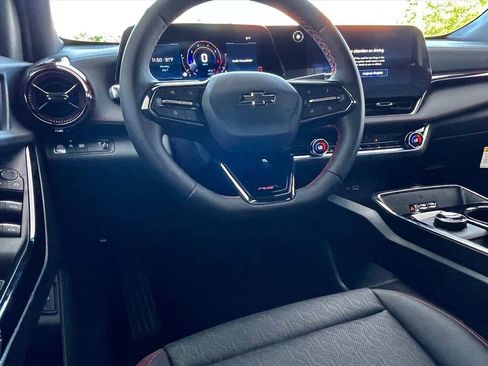 New 2026 Chevrolet Equinox RS w/ Safety and Technology Package FWD image 9