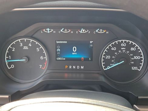 Used 2023 Ford F150 XLT image 11