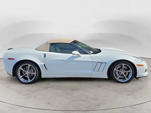 Used 2010 Chevrolet Corvette Grand Sport w/ Preferred Equipment Group RWD image 6