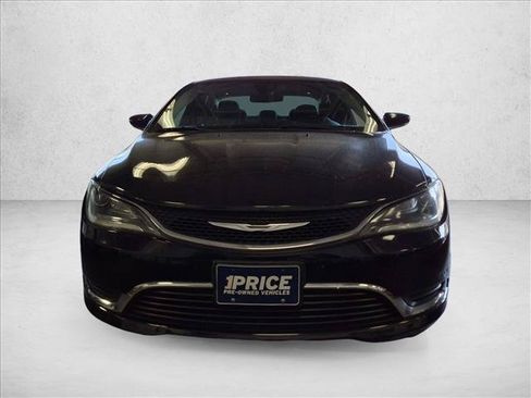 Used 2015 Chrysler 200 S w/ Comfort Group AWD/4WD image 2
