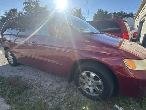 Used 2002 Honda Odyssey EX image 2